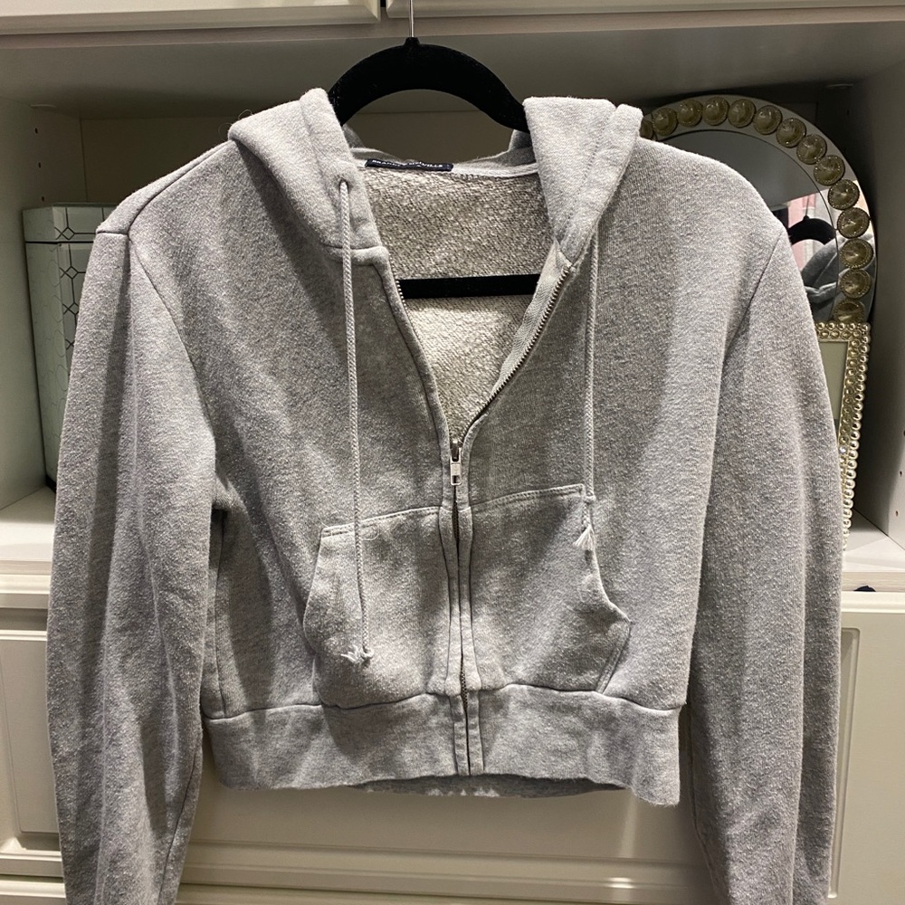 Brandy Melville sweatshirt